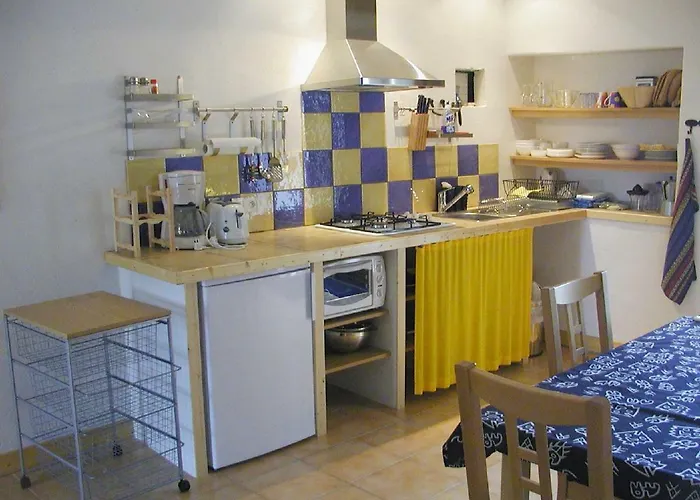 Perisse, Le Petit 아파트